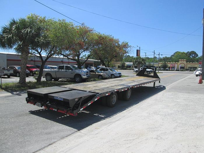 Used 2015 Load Trail 12 Ton 40' Gooseneck Equipment Trailer