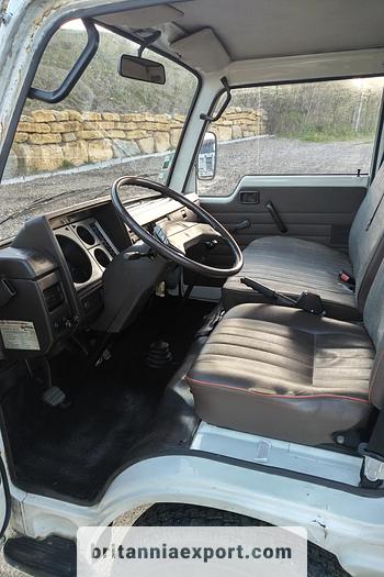 Used 1992 NISSAN Cabstar F22 TD25 pick up