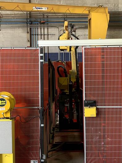 Used 2018 Lincoln/Wolf Robotics Fanuc Robotic Welding Cell FHS-B2B