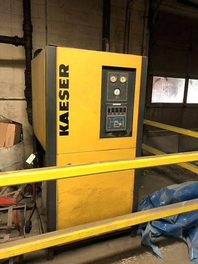 KAESER KDR1000 AIR DRYER.