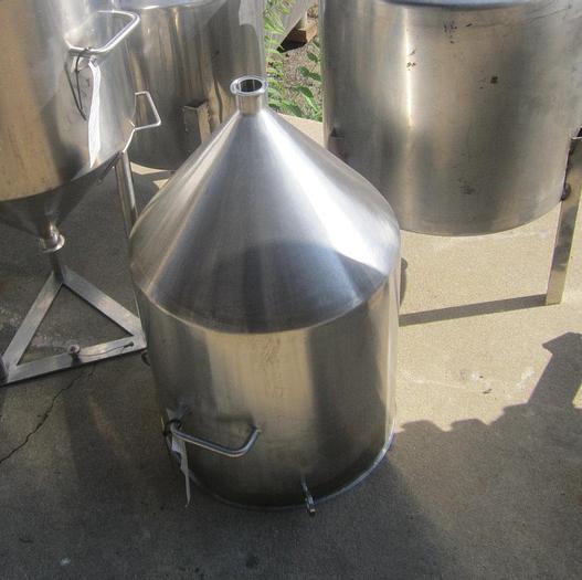 Used Hopper, 1.6 CF, 316 S/st, 16" x 16" x 16", 16 Gallon, CB, (2) #S739246