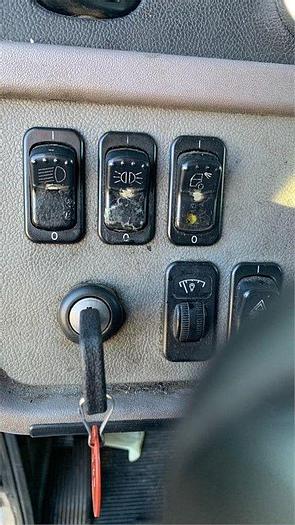 Used 2010 PETERBILT 386