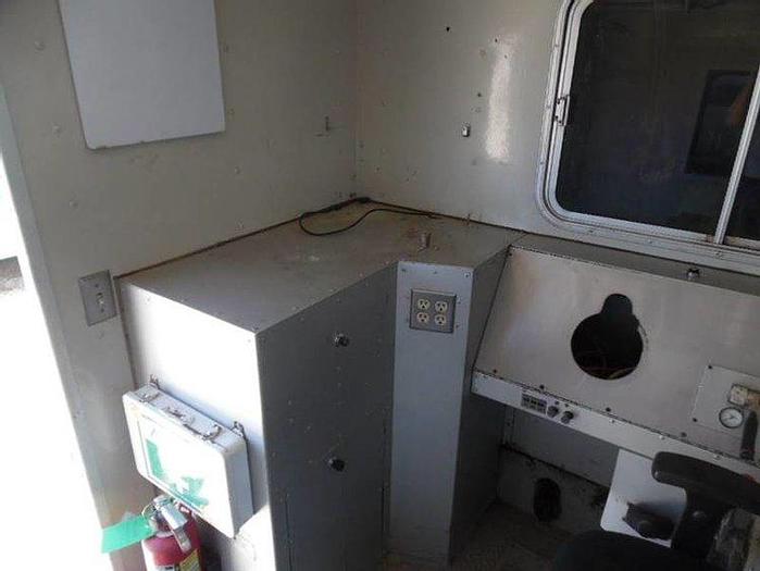 Used 2006 International Custom bodies wireline