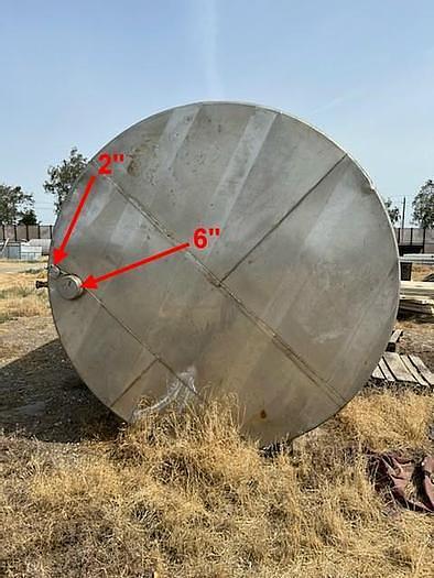 Used 5,000 GALLON VERTICAL TANK - S/S
