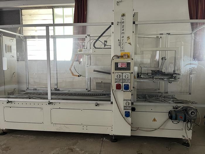 Usato Legamatic Closing carton box machine