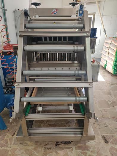 Usato 2015 La Parmigiana Complete Semi-Automatic pasta line