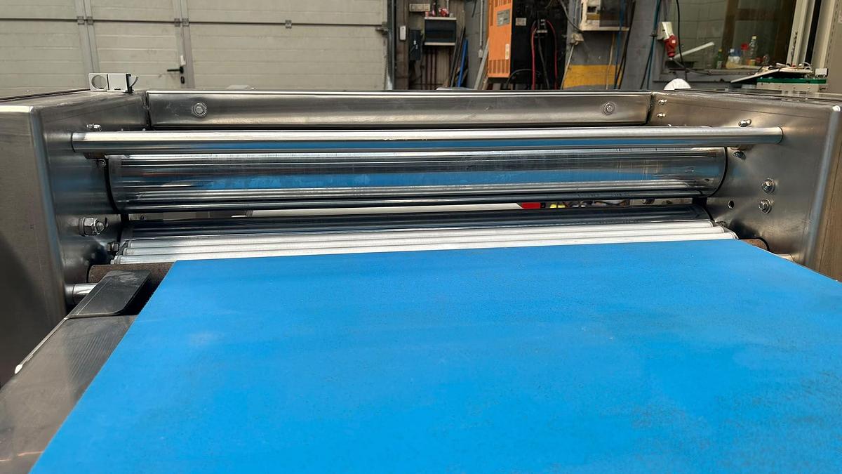 Usato 2017 Polin-Ostali croissant line with calibrator