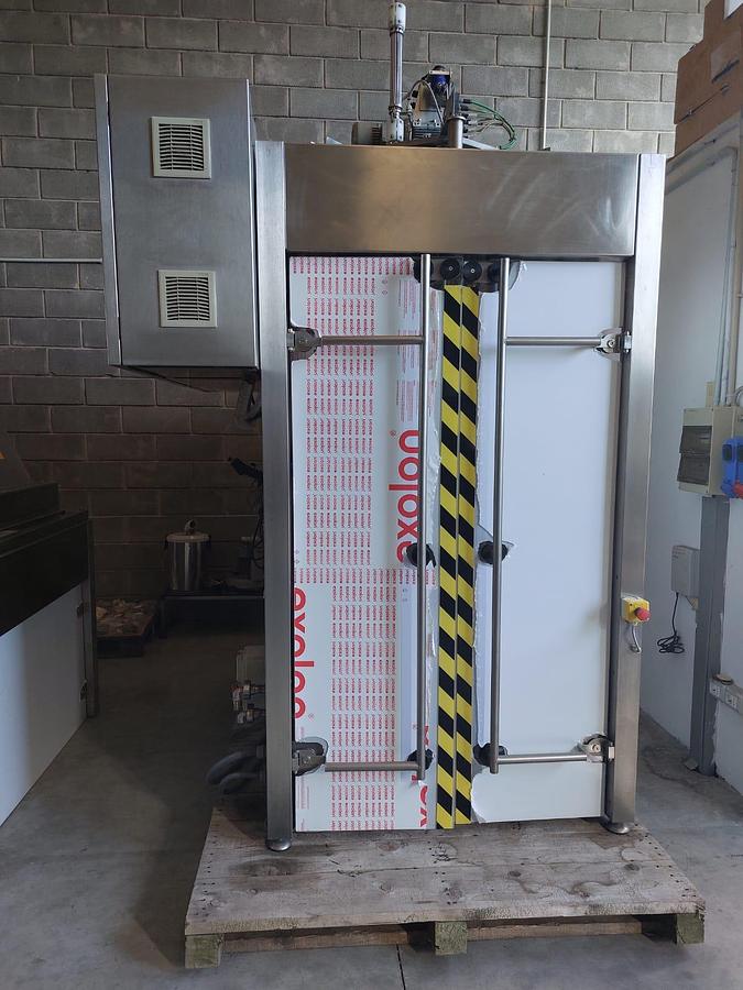 Usato 2011 Bertolaso Capping machine