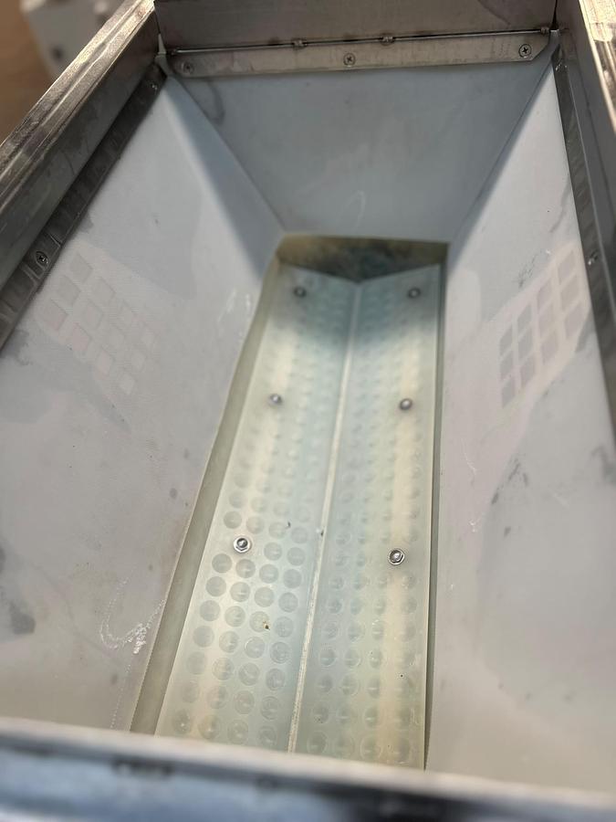 Usato 1999 Rheon V4 Dough Feeder