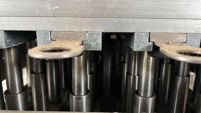 Used 1996 Comas Injection machine