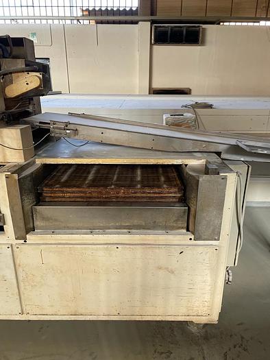 Usato GRISSINATRICE CON CELLA DI LIEVITAZIONE.