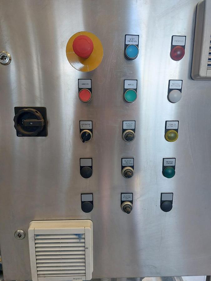 Usato 2011 Bertolaso Capping machine