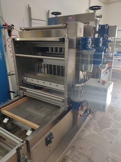 Usato 2015 La Parmigiana Complete Semi-Automatic pasta line