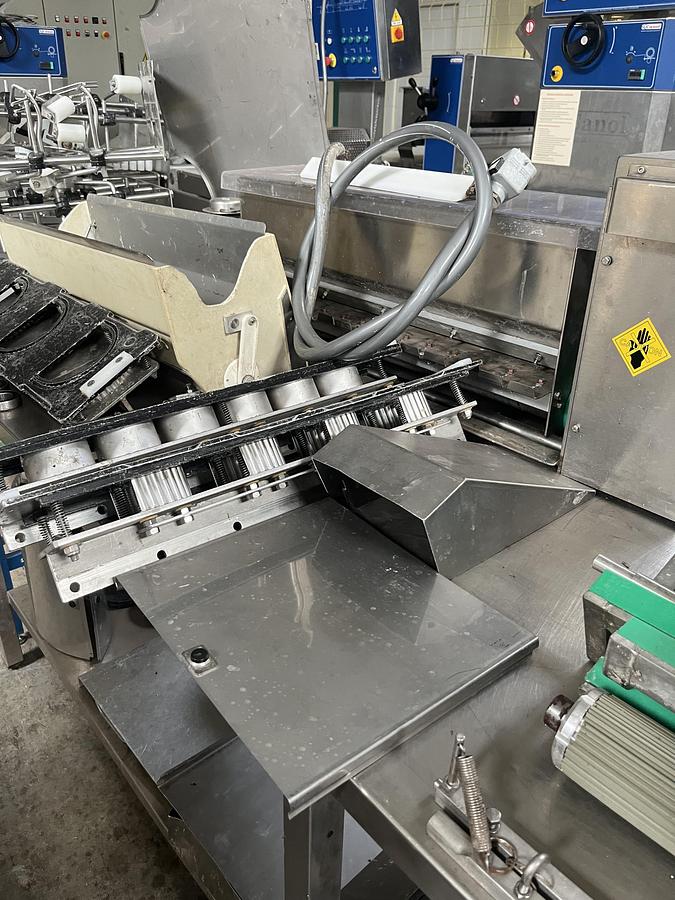 Usato 2006 Canol Pastry line