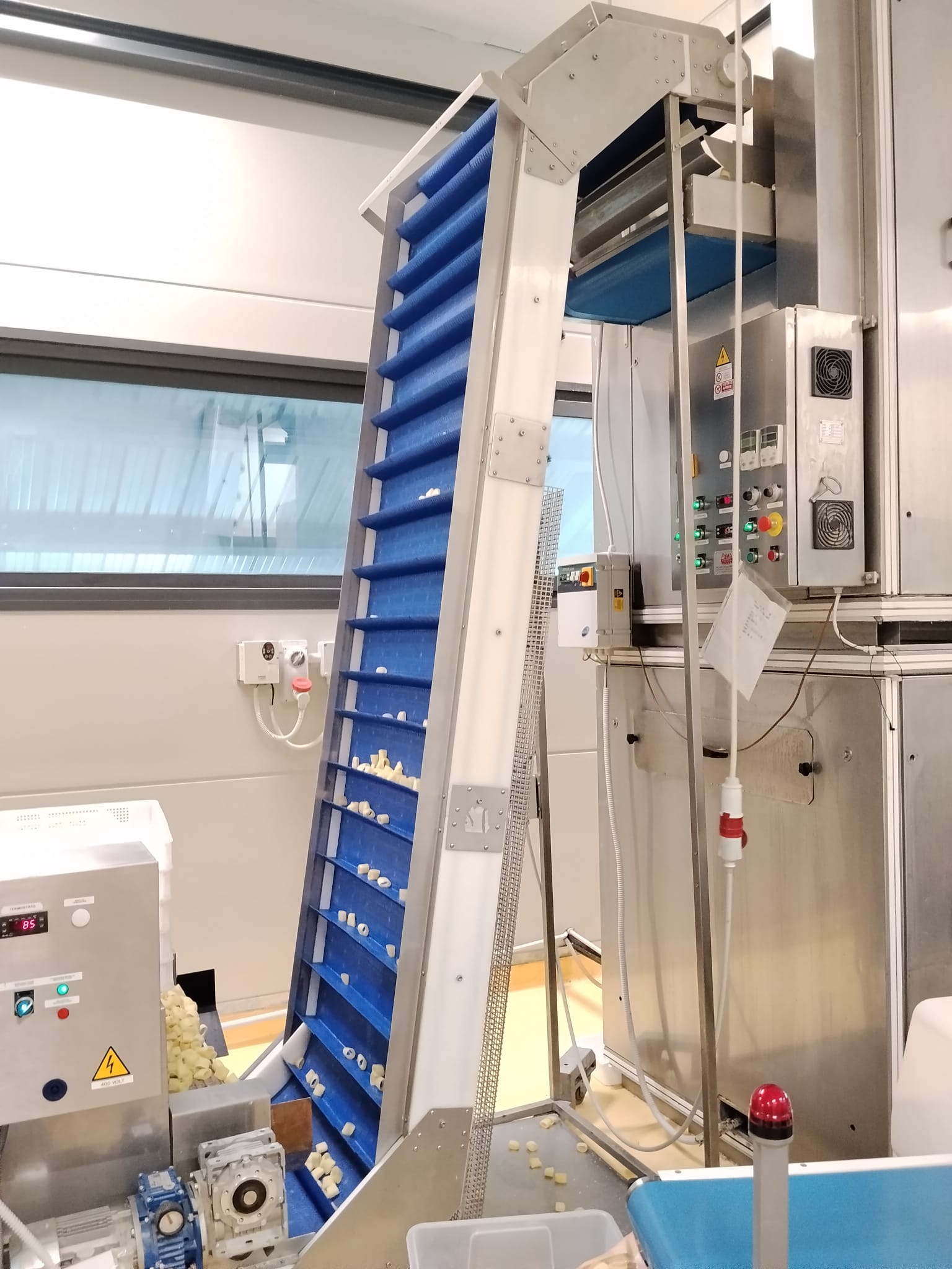 Usato Complete Fresh Pasta / Ravioli Production Line Italpast – Pama Parsi – Pentavac 200 kg/h