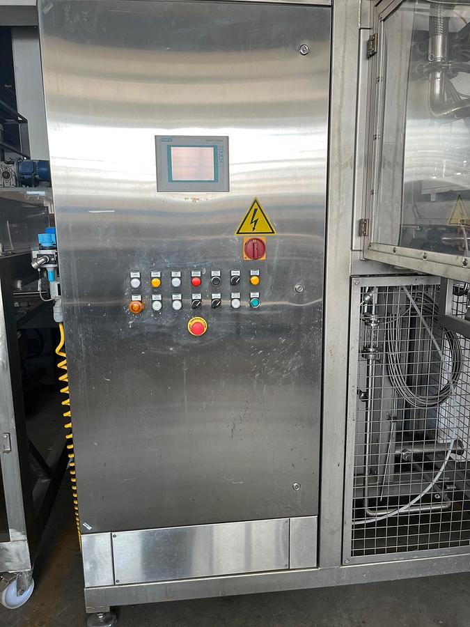 Used ASEPTIC FILLING MACHINE