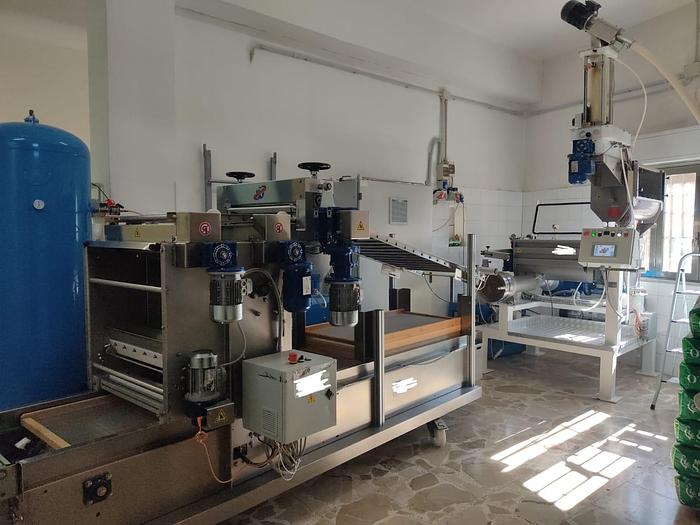 Usato 2015 La Parmigiana Complete Semi-Automatic pasta line