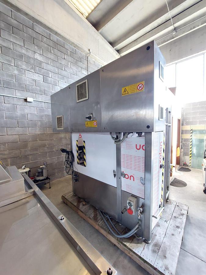 Usato 2011 Bertolaso Capping machine