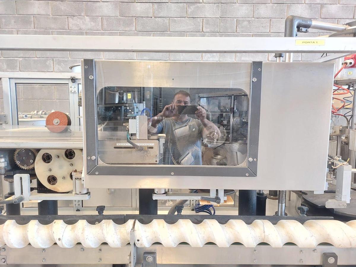 Usato 1999 Robino & Galandrino Thermal Capping machine