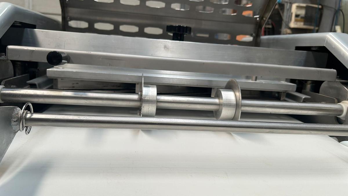 Usato 2017 Polin-Ostali croissant line with calibrator