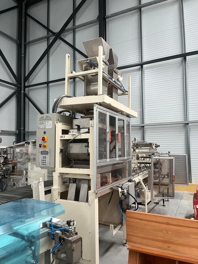 Used 1995 Stiavelli Long Pasta packaging machine