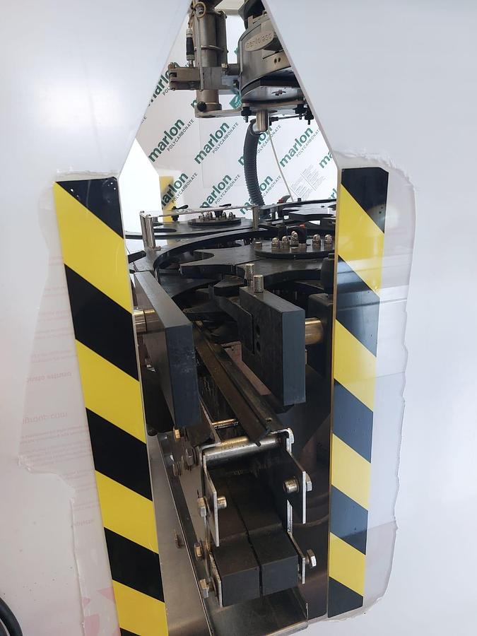 Usato 2011 Bertolaso Capping machine