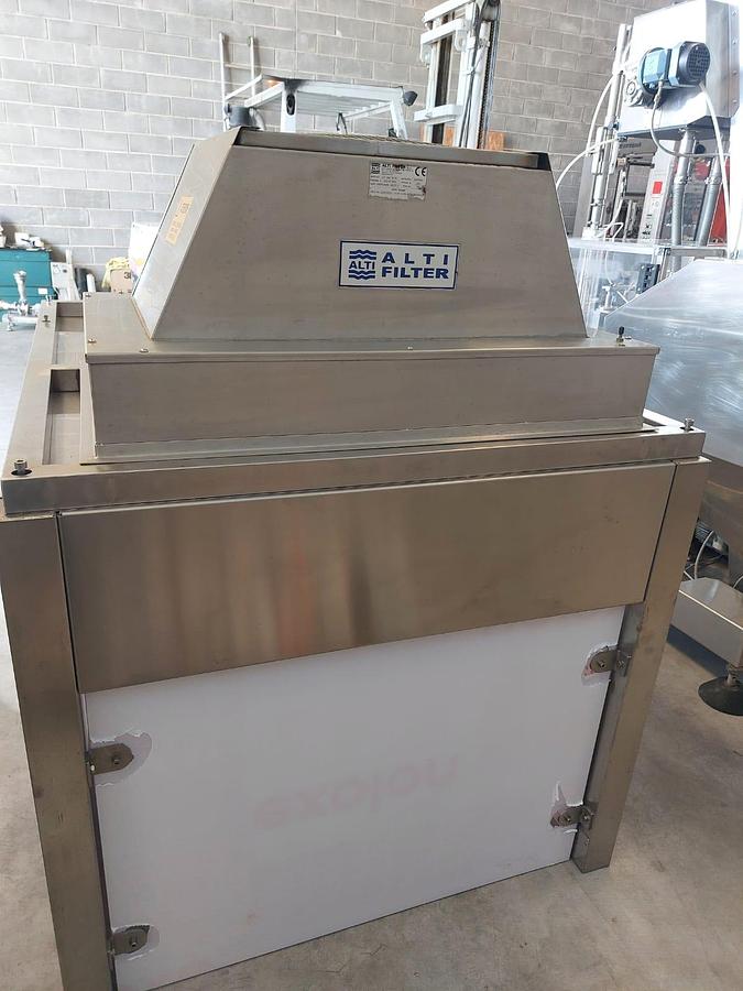 Usato 2011 Bertolaso Capping machine