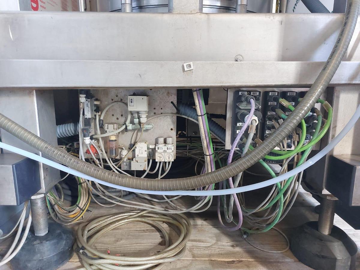 Usato 2011 Bertolaso Capping machine