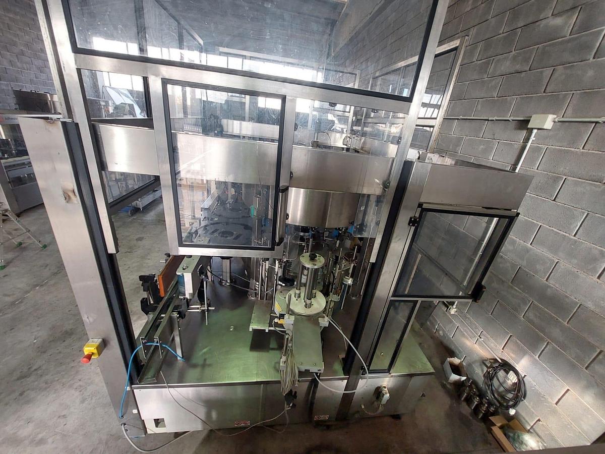 Usato 2006 Sacmi Labeling machine