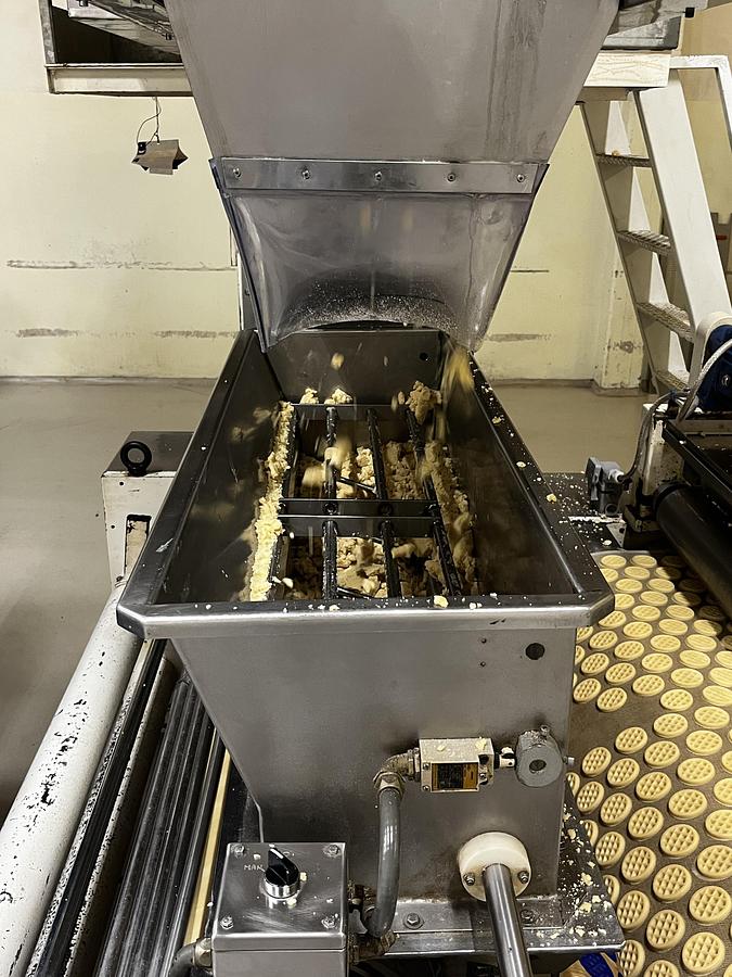 Usato Imaforni biscuit forming line