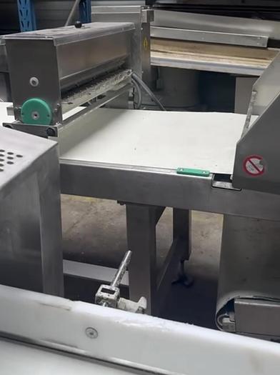 Usato 2006 Canol Industrial Rolling line for croissant