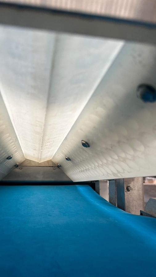 Usato 1999 Rheon V4 Dough Feeder
