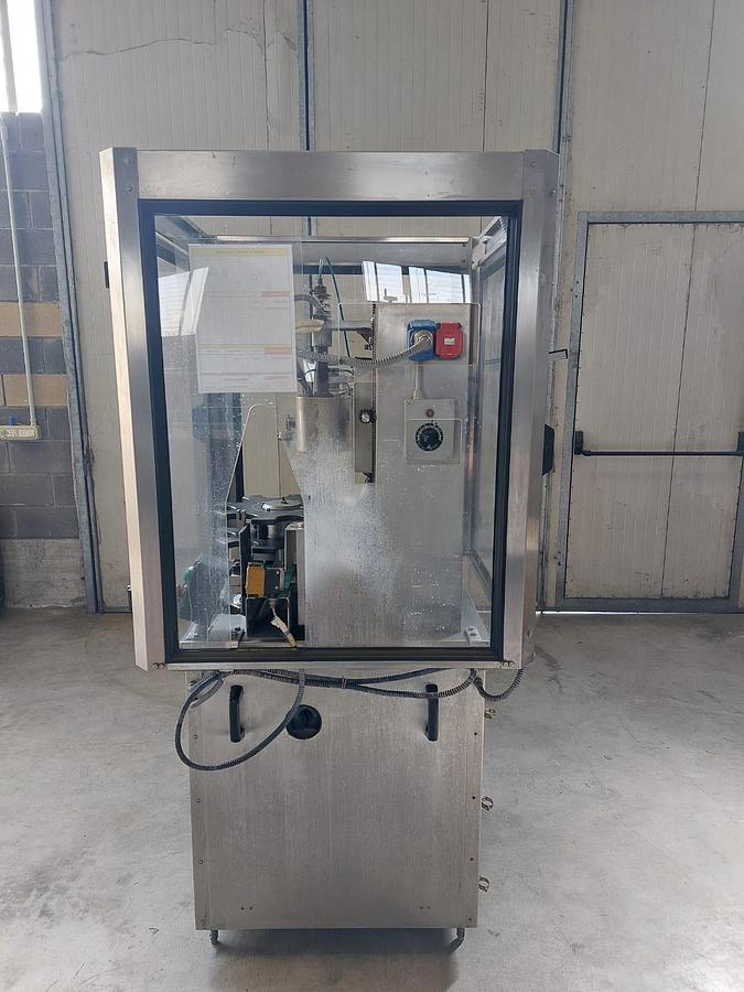 Usato 2000 Nortan Unicap 35 Single-head thermal capping machine