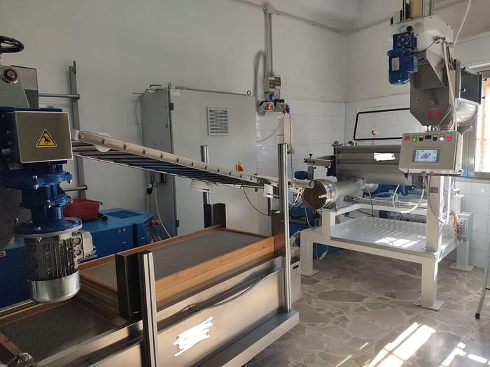Usato 2015 La Parmigiana Complete Semi-Automatic pasta line