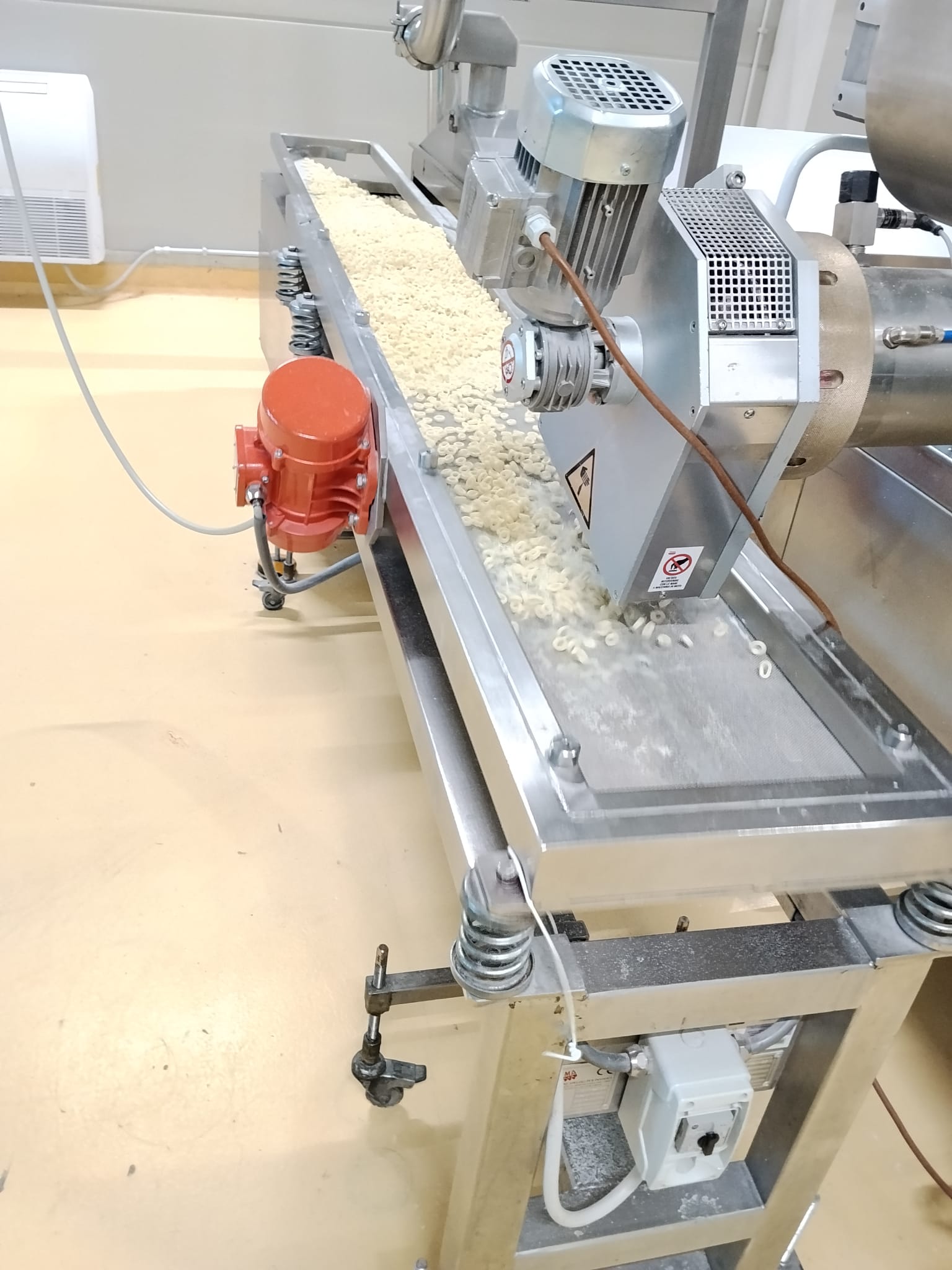 Usato Complete Fresh Pasta / Ravioli Production Line Italpast – Pama Parsi – Pentavac 200 kg/h