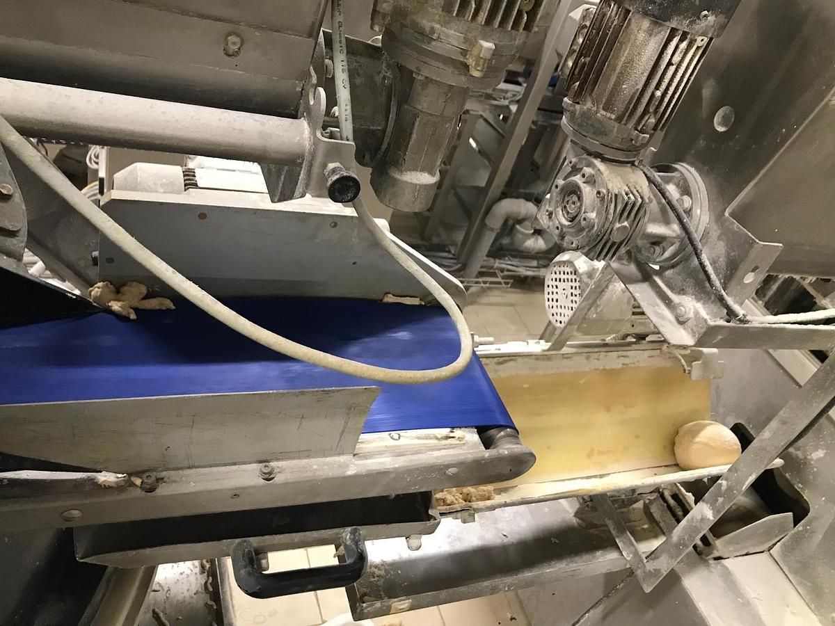 Usato Gostol Bread Line