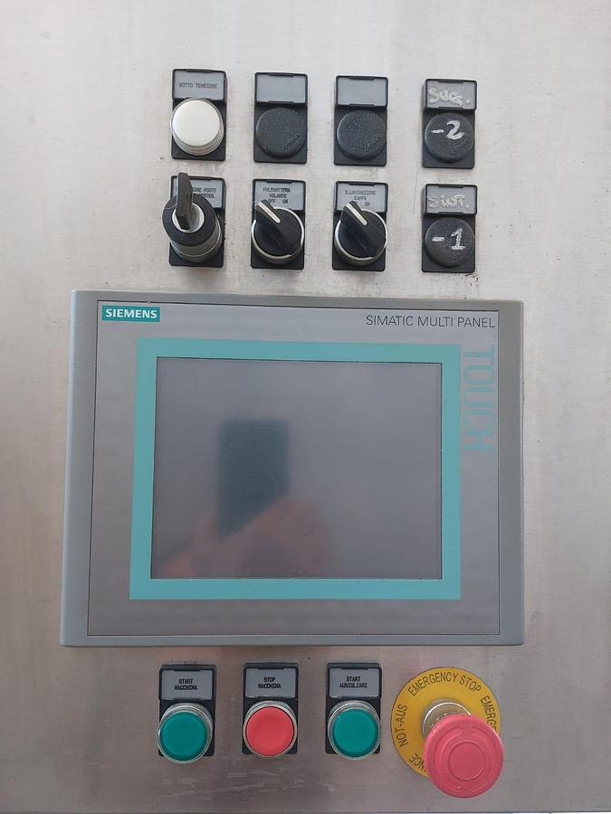 Usato 2011 Bertolaso Capping machine