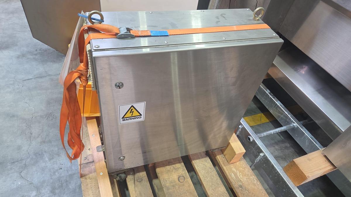 Usato 2003 Fuji wrapper FW3410 B