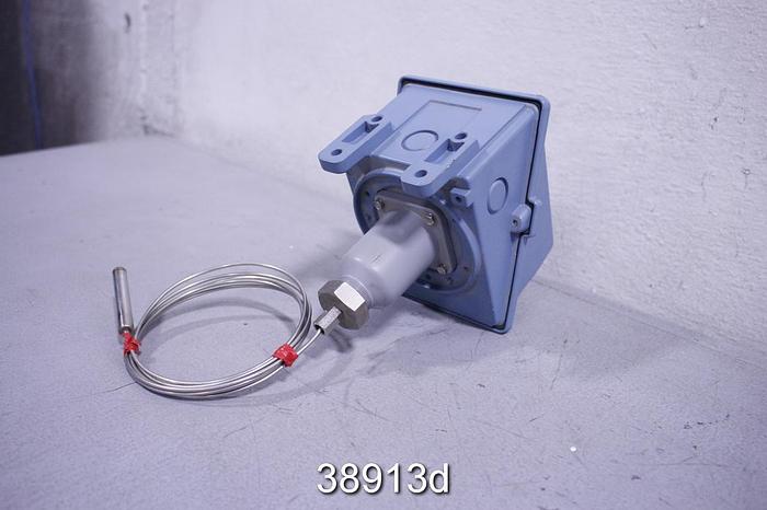 Used United ELectric E402-2BSB 9306 Temperature Controlling Equipment #38913