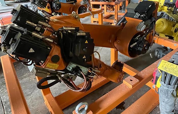 Used 2012 KUKA KR60 JET GANTRY ROBOT SYSTEM WITH KRC4 CONTROLLER