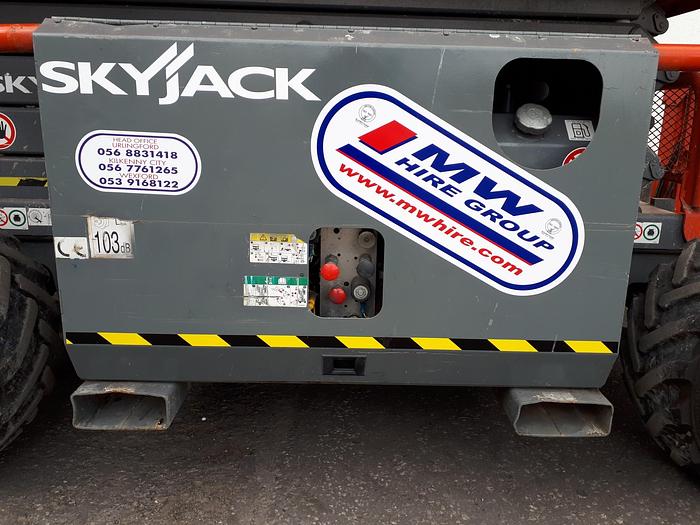 Used Skyjack SJ-6832RT