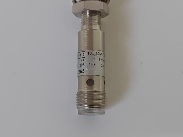Gebraucht 3 Stück Induktiver Sensor DC, KJ6-M8MN70-DPS-V2, 9981-5265, Pulsotronic neuwertig