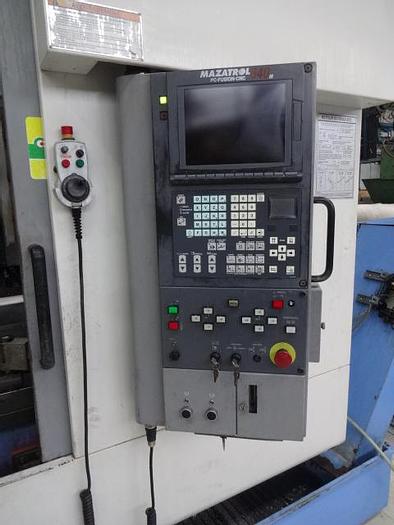 Utilisé 2003 MAZAK VTC 300 C-II centre d'usinage vertical