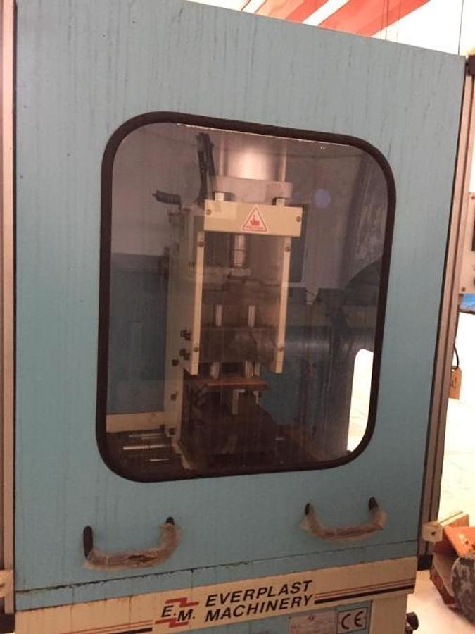 Usato M8275 Ghigliottina pneumatica per profili o tubi