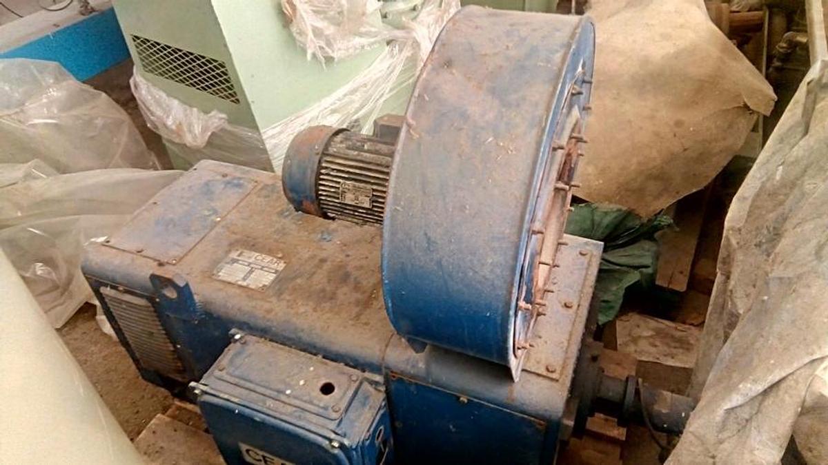 Usato M8218 - Motore C.C.. CEAR 259kw