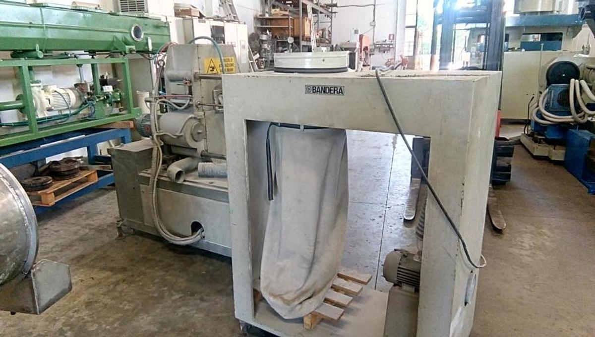 Usato IP3305 - Taglierina TPV per profili in PVC