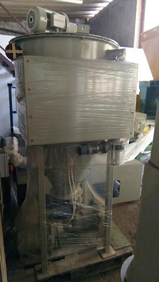 Usato M8260 - Miscelatore verticale a coclea PIovan