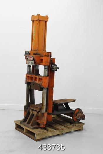 Used Brinkley Tail Cutter #43373