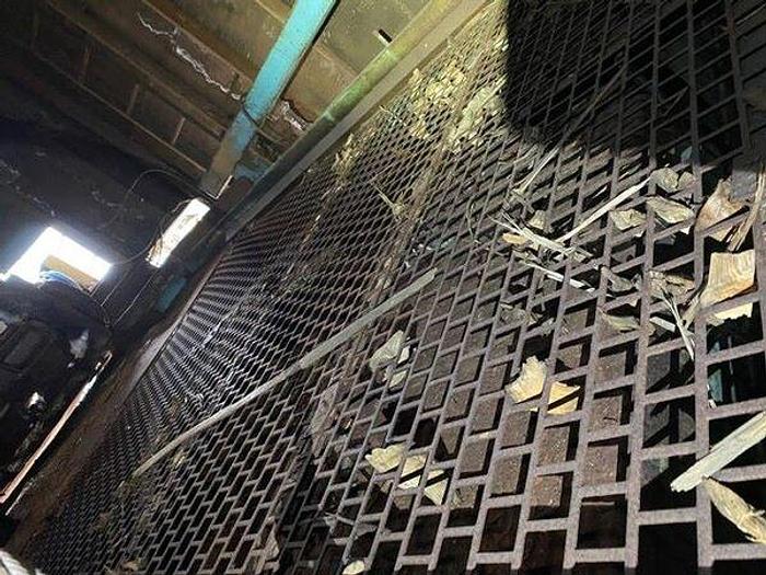 Used 8'x 16' BM & M CHIP SCREEN