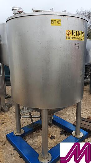 Used Stainless Steel Enclosed Tank Circa 800 Litre Capacity